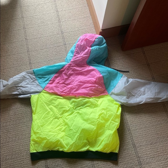 Nike multi color jacket size xl - Picture 2 of 2